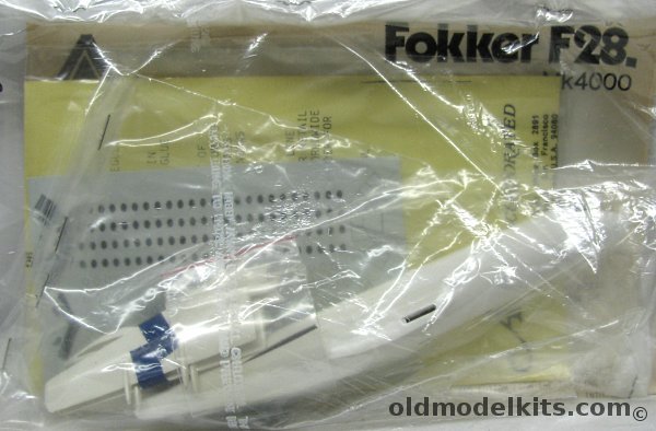 ATP 1/144 Fokker F-28 Mk 4000  - Bagged plastic model kit